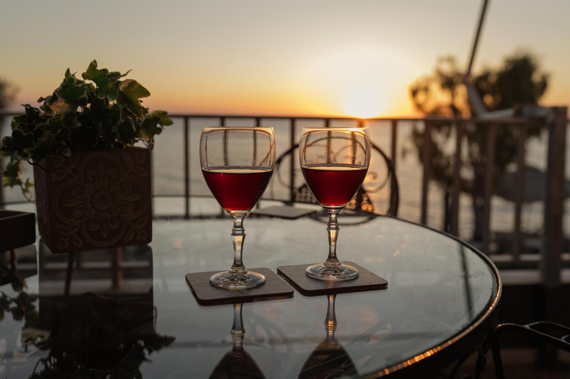 The Waves Apartment Monodhéndrion Екстериор снимка